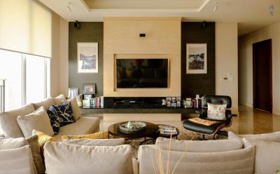 Pakubuwono Signature