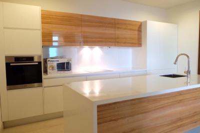 Pakubuwono Signature